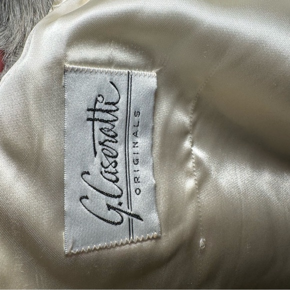 Faux Fur Vintage Coat - Picture 3 of 10